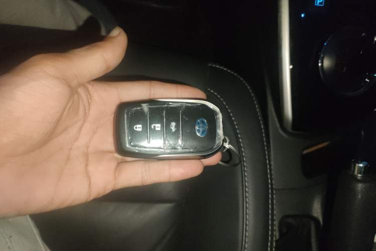 Used Toyota Corolla Hybrid E+ 2019 1.8L E-CVT Leading Edition Vehicle Key