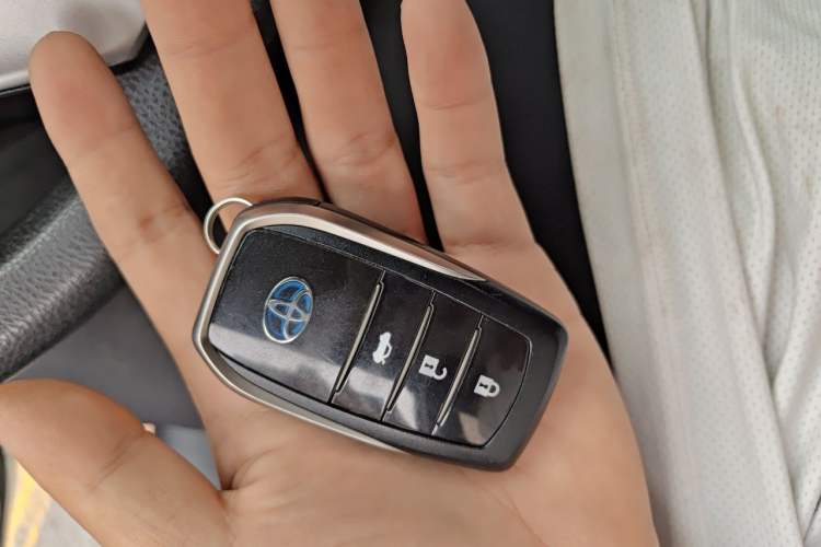 Used Toyota Corolla Hybrid E+ 2019 1.8L E-CVT Leading Edition Vehicle Key