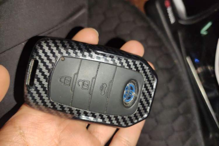 Used Toyota Corolla Hybrid E+ 2019 1.8L E-CVT Pioneer Edition Vehicle Key