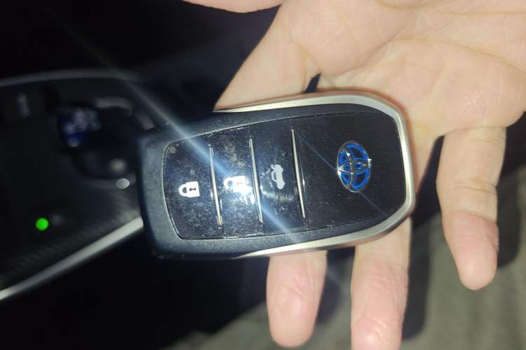 Used Toyota Corolla Hybrid E+ 2019 1.8L E-CVT Leading Edition Vehicle Key