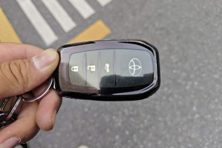Used Toyota Corolla Hybrid E+ 2019 1.8L E-CVT Leading Edition Vehicle Key