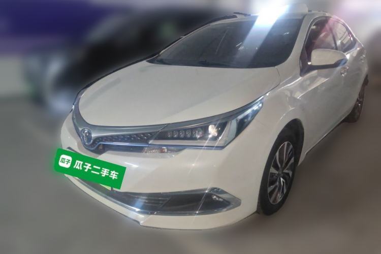 Ojetý Toyota Corolla Hybrid E+ 2019 1.8L E-CVT Leading Edition Guazi used car, China used car export, Used car for sale, Used cars, Cheapest cars for sale