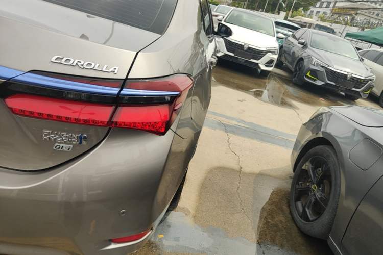 Used Toyota Corolla Hybrid E+ 2020 1.8L E-CVT Comfort Edition Exterior 3