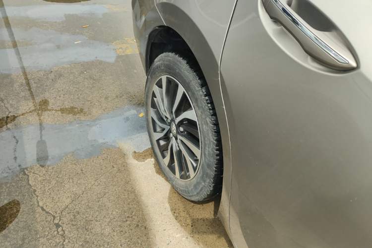 Used Toyota Corolla Hybrid E+ 2020 1.8L E-CVT Comfort Edition Exterior 5