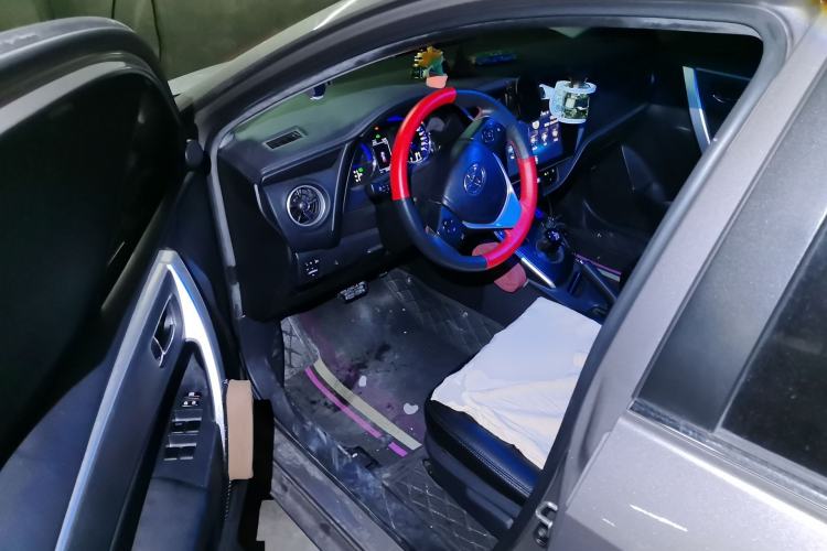 Used Toyota Corolla Hybrid E+ 2020 1.8L E-CVT Comfort Edition Driver Seat