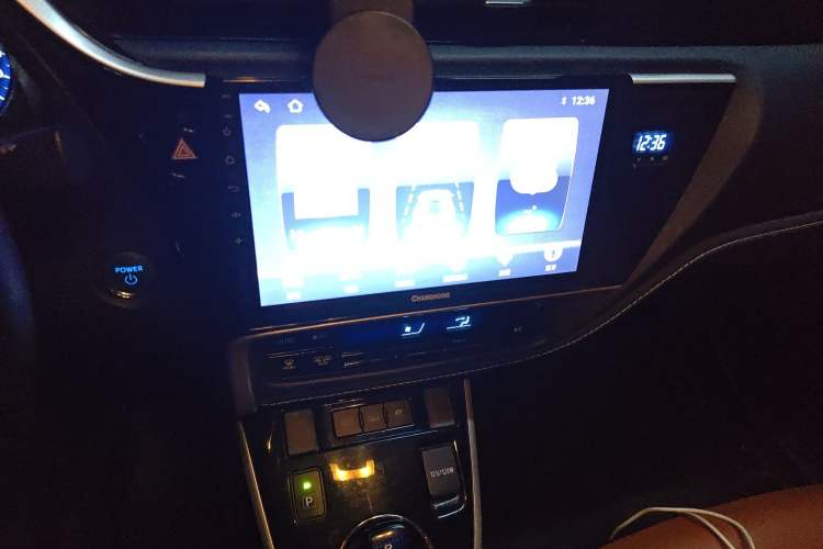 Used Toyota Corolla Hybrid E+ 2020 1.8L E-CVT Comfort Edition Audio And AC Panel
