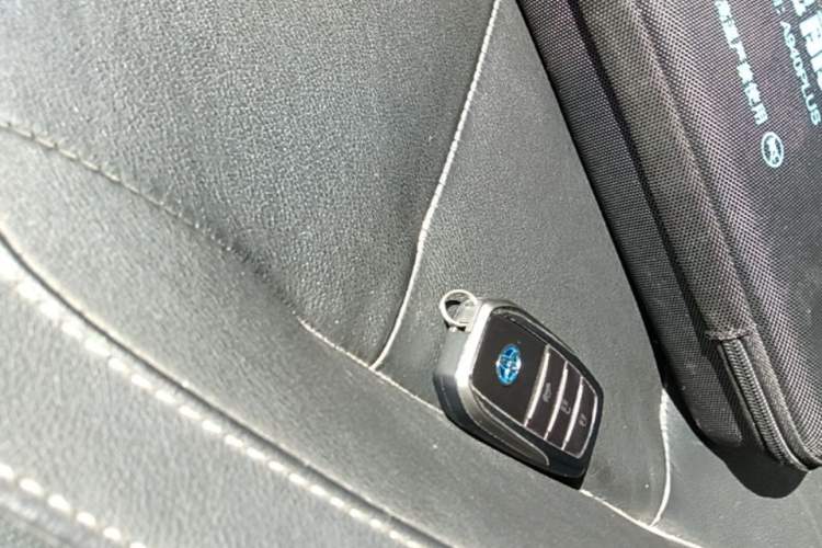 Used Toyota Corolla Hybrid E+ 2020 1.8L E-CVT Comfort Edition Vehicle Key