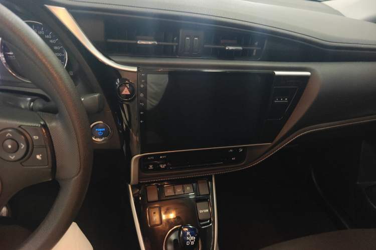 Used Toyota Corolla Hybrid E+ 2020 1.8L E-CVT Comfort Edition Audio And AC Panel