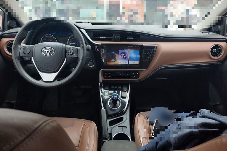 Used Toyota Corolla Hybrid E+ 2020 1.8L E-CVT Comfort Edition Center Console