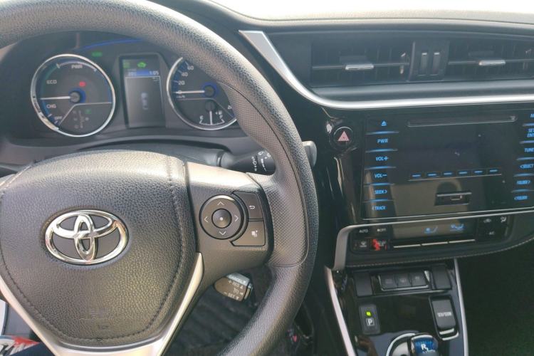 Used Toyota Corolla Hybrid E+ 2020 1.8L E-CVT Comfort Edition Center Console