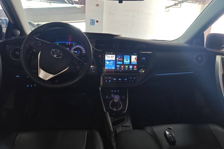 Used Toyota Corolla Hybrid E+ 2020 1.8L E-CVT Comfort Edition Center Console