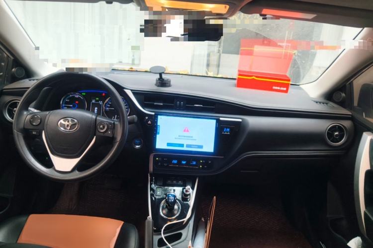 Used Toyota Corolla Hybrid E+ 2020 1.8L E-CVT Comfort Edition Center Console