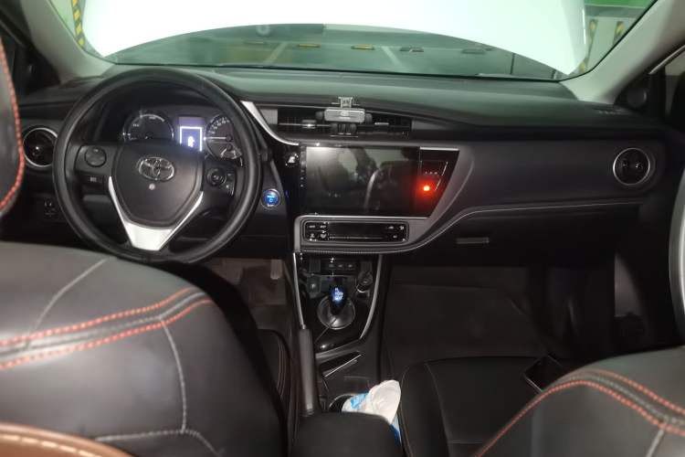 Used Toyota Corolla Hybrid E+ 2020 1.8L E-CVT Comfort Edition Center Console
