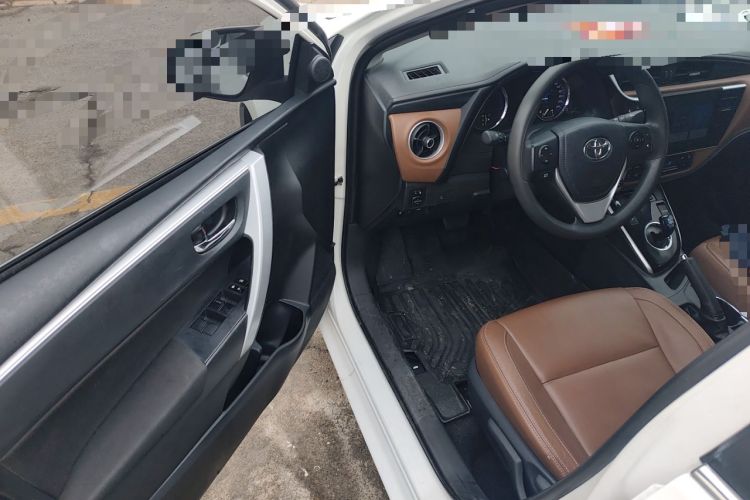 Used Toyota Corolla Hybrid E+ 2020 1.8L E-CVT Comfort Edition Driver Seat