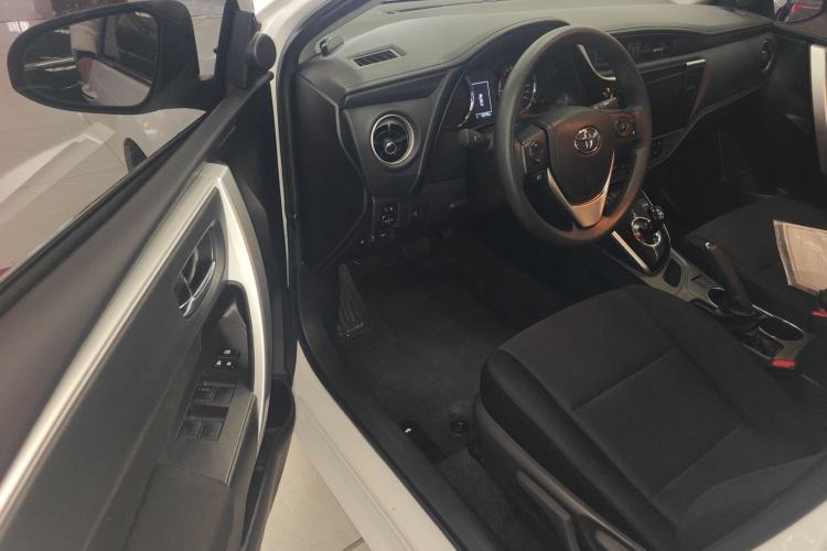 Used Toyota Corolla Hybrid E+ 2020 1.8L E-CVT Comfort Edition Driver Seat