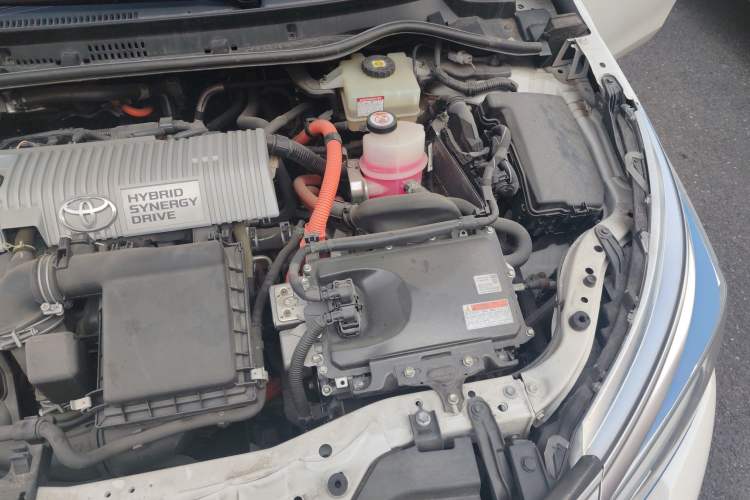 Used Toyota Corolla Hybrid E+ 2020 1.8L E-CVT Comfort Edition Engine Bay Left