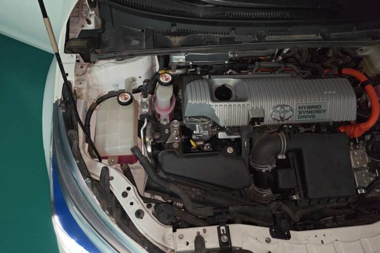 Used Toyota Corolla Hybrid E+ 2020 1.8L E-CVT Comfort Edition Engine Bay Right