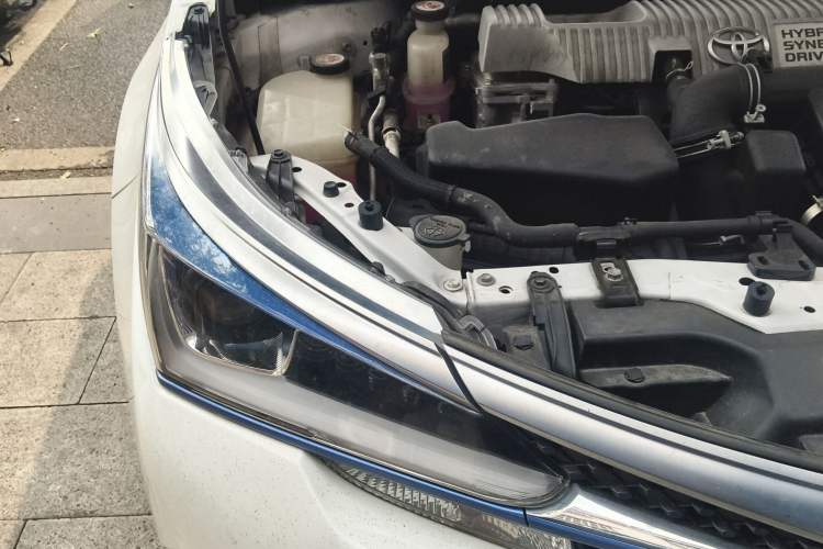 Used Toyota Corolla Hybrid E+ 2020 1.8L E-CVT Comfort Edition Engine Bay Right