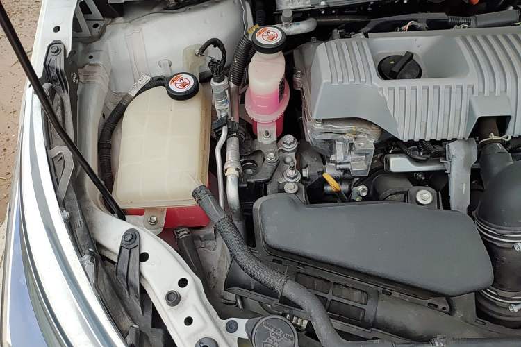 Used Toyota Corolla Hybrid E+ 2020 1.8L E-CVT Comfort Edition Engine Bay Right