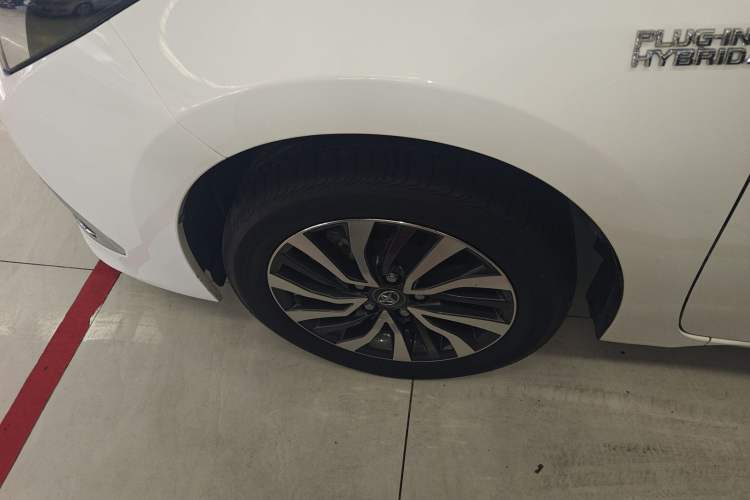 Used Toyota Corolla Hybrid E+ 2020 1.8L E-CVT Comfort Edition Exterior 3