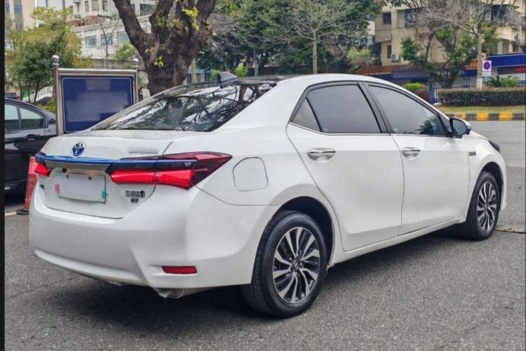 Used Toyota Corolla Hybrid E+ 2020 1.8L E-CVT Comfort Edition Exterior 5