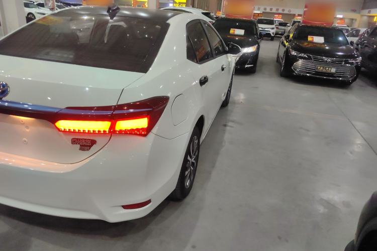 Used Toyota Corolla Hybrid E+ 2020 1.8L E-CVT Comfort Edition Exterior 6