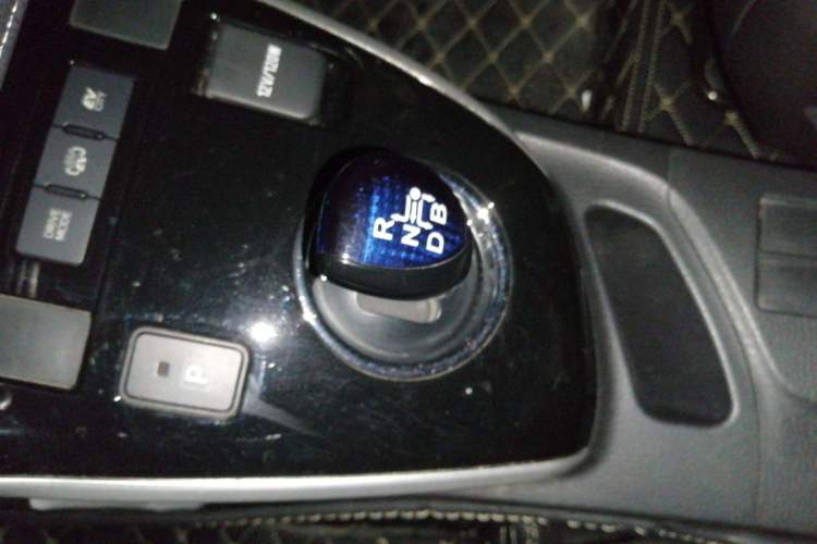 Used Toyota Corolla Hybrid E+ 2020 1.8L E-CVT Comfort Edition Gear Lever
