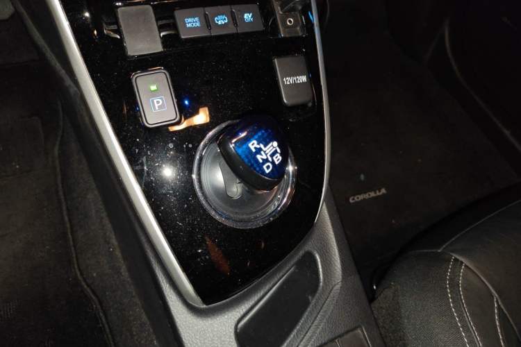 Used Toyota Corolla Hybrid E+ 2020 1.8L E-CVT Comfort Edition Gear Lever