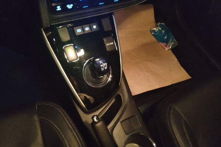 Used Toyota Corolla Hybrid E+ 2020 1.8L E-CVT Comfort Edition Gear Lever