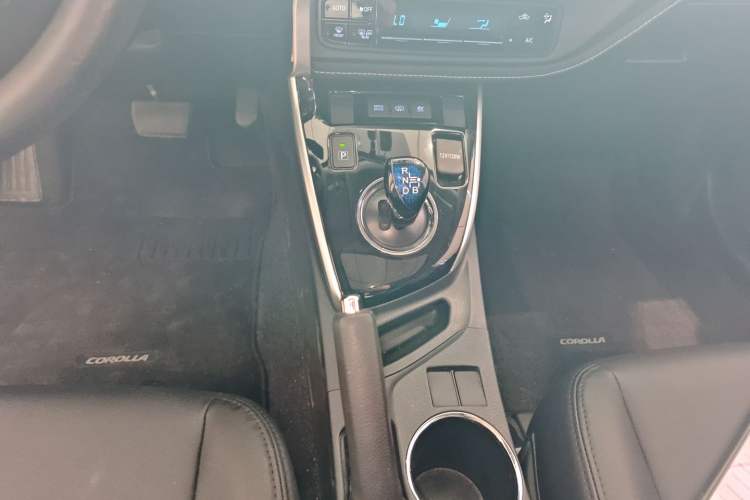 Used Toyota Corolla Hybrid E+ 2020 1.8L E-CVT Comfort Edition Gear Lever