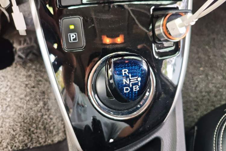 Used Toyota Corolla Hybrid E+ 2020 1.8L E-CVT Comfort Edition Gear Lever