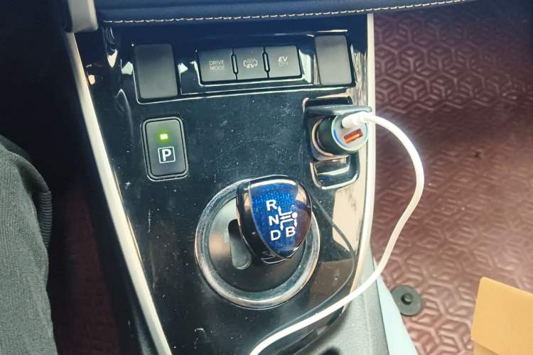 Used Toyota Corolla Hybrid E+ 2020 1.8L E-CVT Comfort Edition Gear Lever
