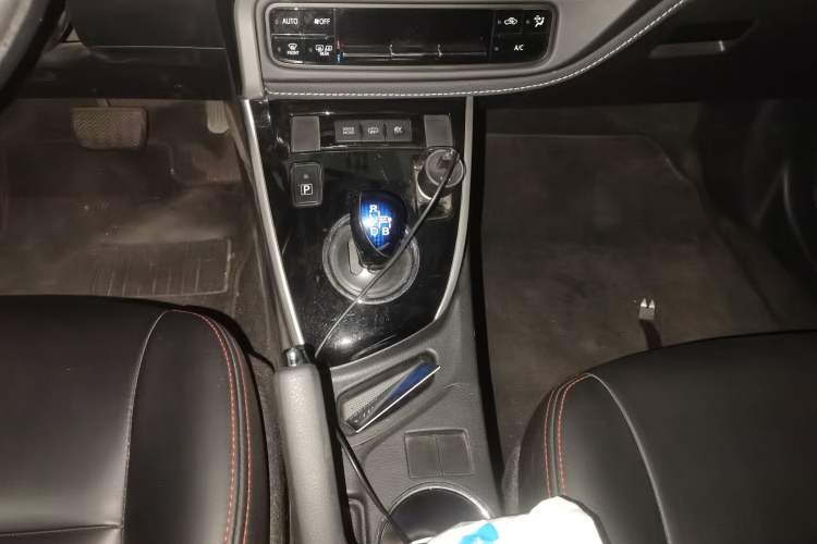 Used Toyota Corolla Hybrid E+ 2020 1.8L E-CVT Comfort Edition Gear Lever
