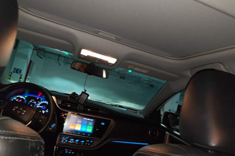 Used Toyota Corolla Hybrid E+ 2020 1.8L E-CVT Comfort Edition Headliner