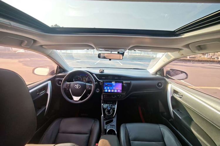 Used Toyota Corolla Hybrid E+ 2020 1.8L E-CVT Comfort Edition Interior 1