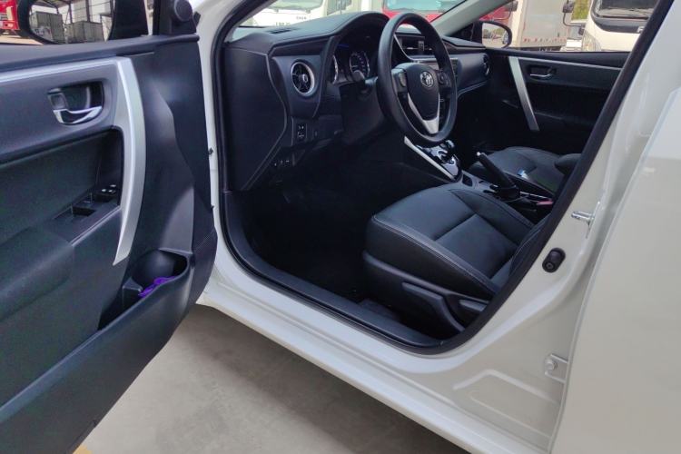 Used Toyota Corolla Hybrid E+ 2020 1.8L E-CVT Comfort Edition Interior 1
