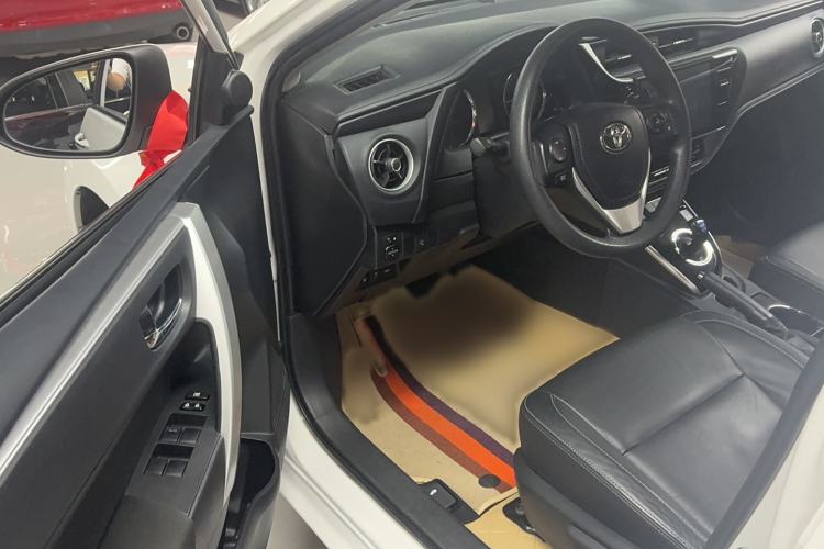Used Toyota Corolla Hybrid E+ 2020 1.8L E-CVT Comfort Edition Interior 2