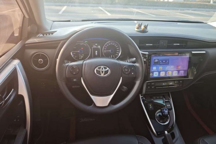 Used Toyota Corolla Hybrid E+ 2020 1.8L E-CVT Comfort Edition Interior 4