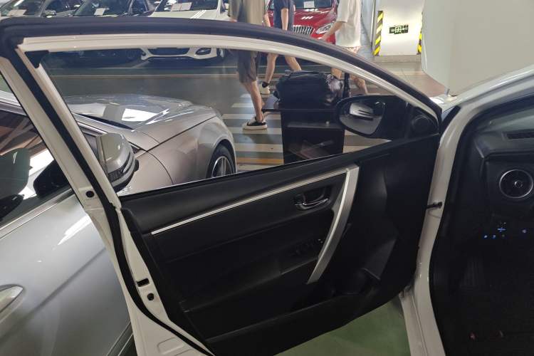 Used Toyota Corolla Hybrid E+ 2020 1.8L E-CVT Comfort Edition Left Front Door Interior