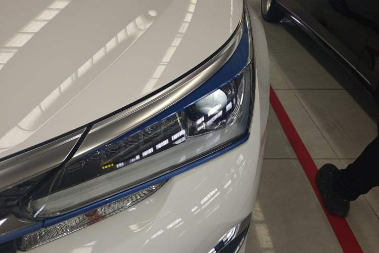 Used Toyota Corolla Hybrid E+ 2020 1.8L E-CVT Comfort Edition Left Front Headlight