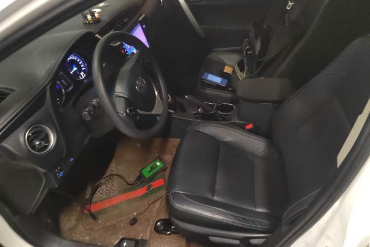 Used Toyota Corolla Hybrid E+ 2020 1.8L E-CVT Comfort Edition Left Front Seat