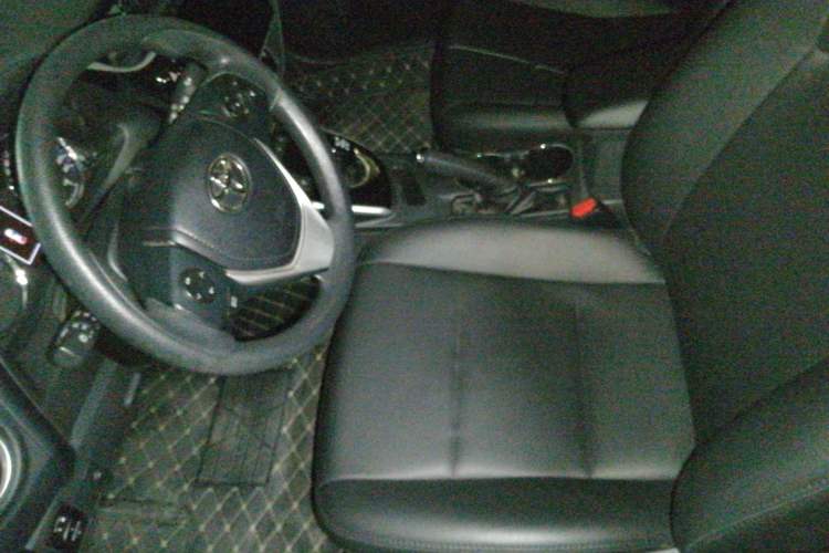 Used Toyota Corolla Hybrid E+ 2020 1.8L E-CVT Comfort Edition Left Front Seat