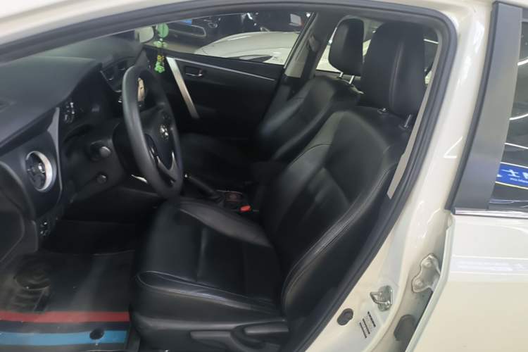 Used Toyota Corolla Hybrid E+ 2020 1.8L E-CVT Comfort Edition Left Front Seat