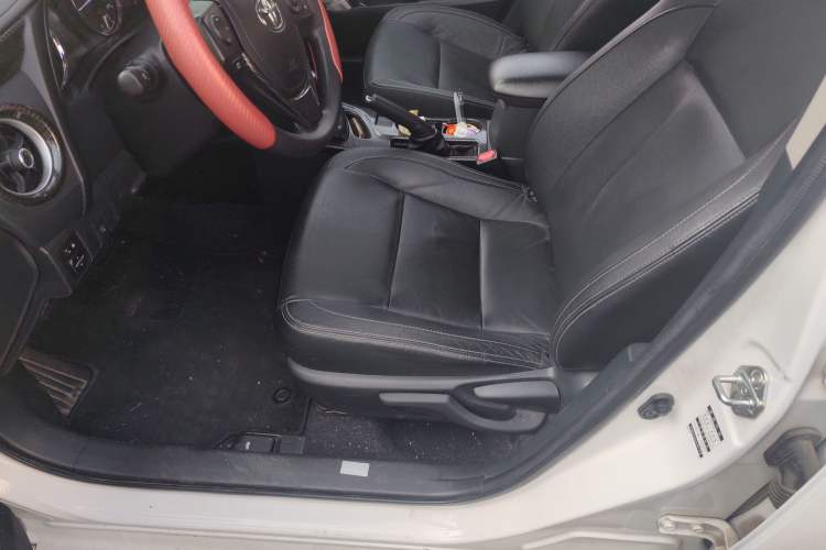Used Toyota Corolla Hybrid E+ 2020 1.8L E-CVT Comfort Edition Left Front Seat