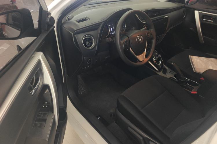 Used Toyota Corolla Hybrid E+ 2020 1.8L E-CVT Comfort Edition Left Front Seat