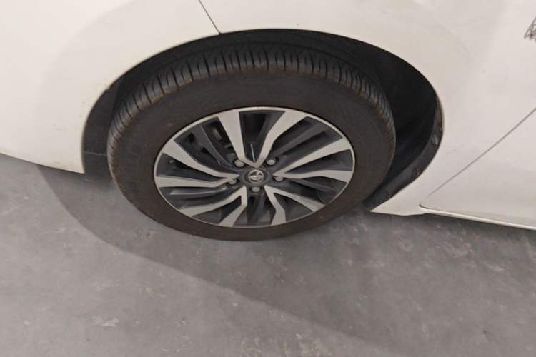 Used Toyota Corolla Hybrid E+ 2020 1.8L E-CVT Comfort Edition Left Front Wheel Hub