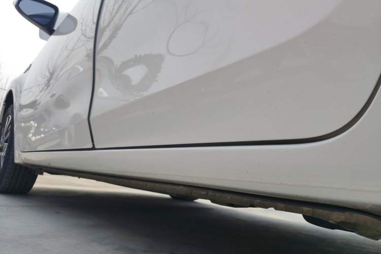 Used Toyota Corolla Hybrid E+ 2020 1.8L E-CVT Comfort Edition Left Side Sill