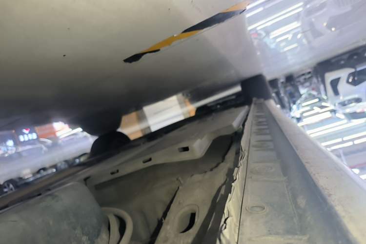 Used Toyota Corolla Hybrid E+ 2020 1.8L E-CVT Comfort Edition Left Side Sill