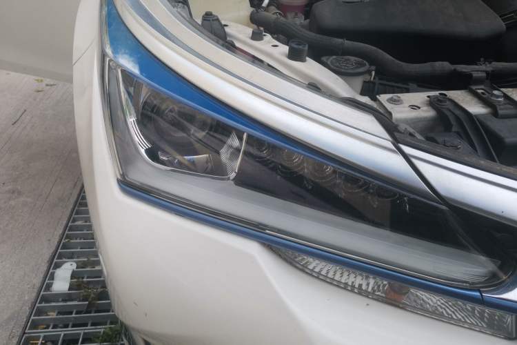 Used Toyota Corolla Hybrid E+ 2020 1.8L E-CVT Comfort Edition Right Front Headlight