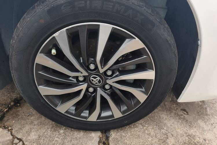 Used Toyota Corolla Hybrid E+ 2020 1.8L E-CVT Comfort Edition Right Front Wheel Hub